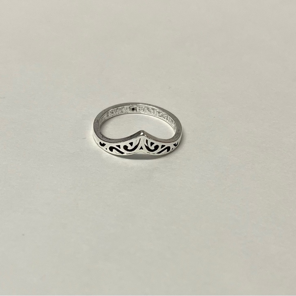 Vintage silver style crown ring